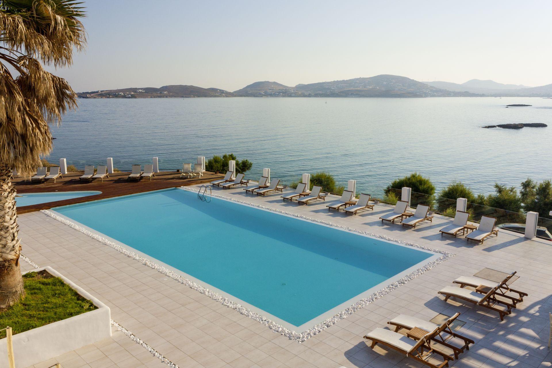 Готель Paros Bay Parasporos Екстер'єр фото