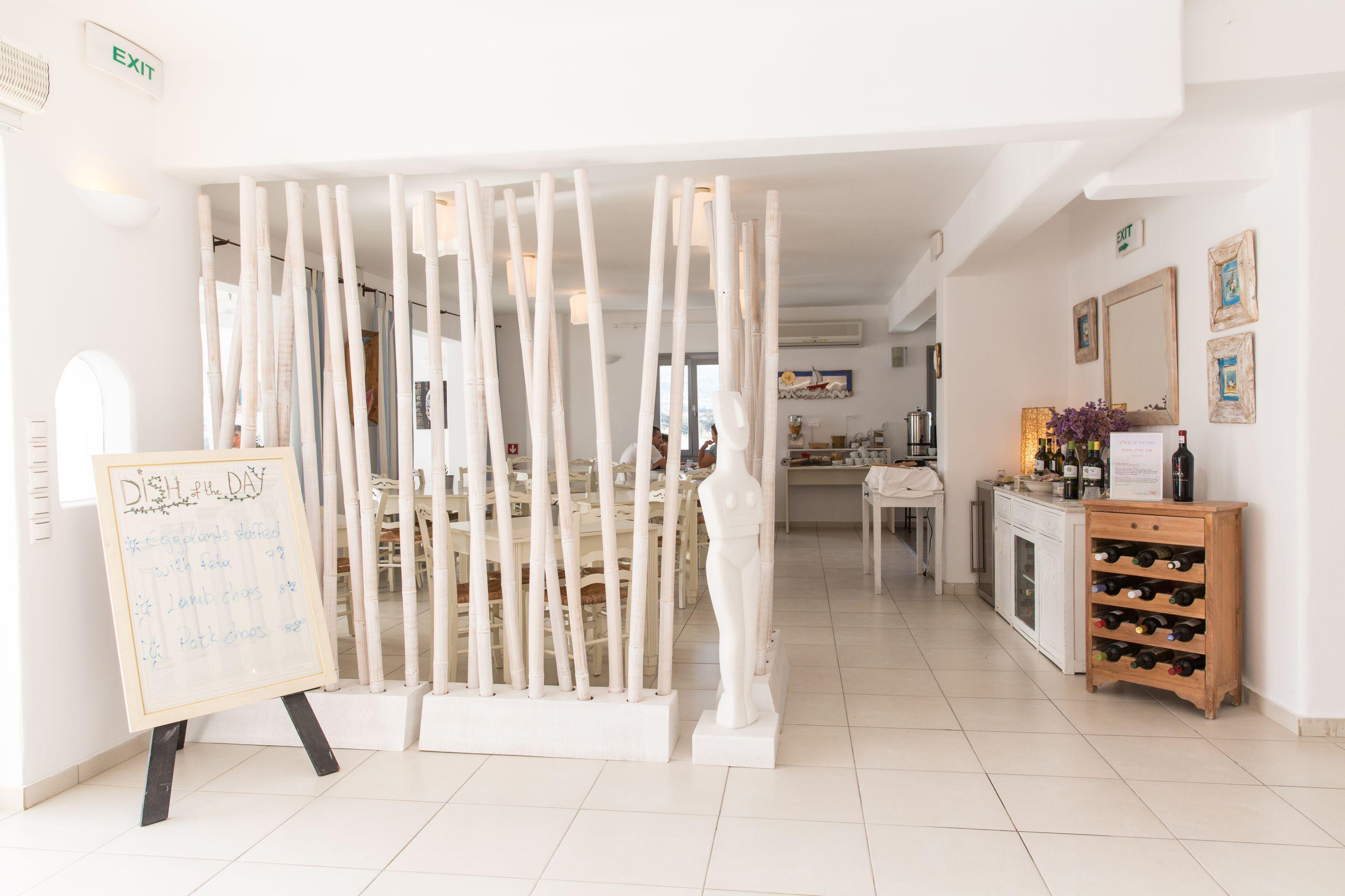 Готель Paros Bay Parasporos Екстер'єр фото