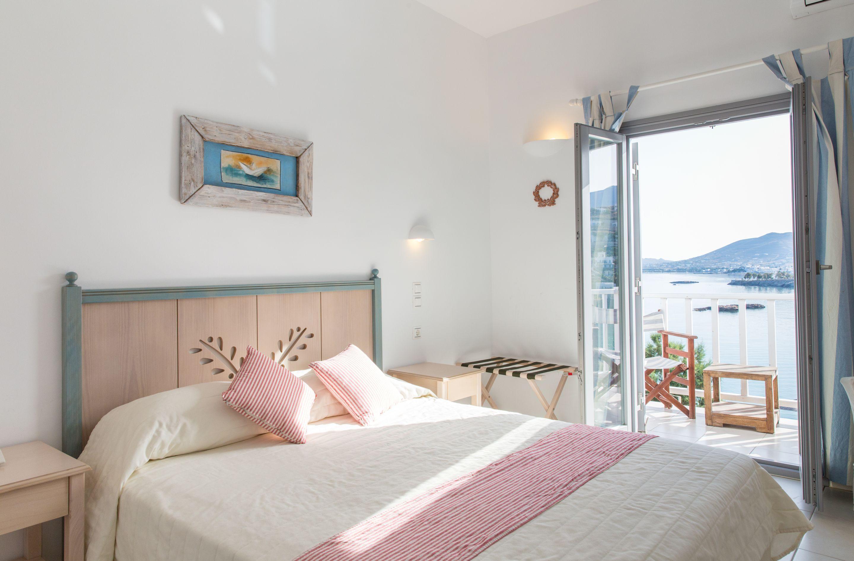 Готель Paros Bay Parasporos Екстер'єр фото