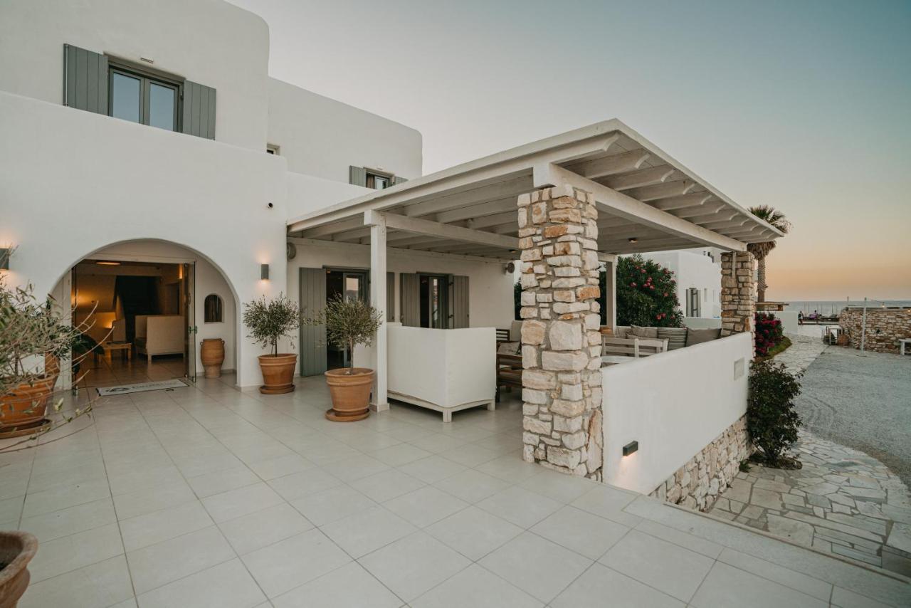 Готель Paros Bay Parasporos Екстер'єр фото