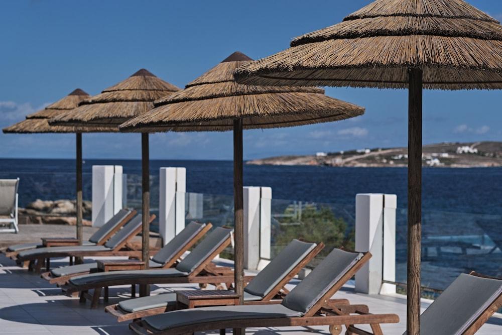 Готель Paros Bay Parasporos Екстер'єр фото