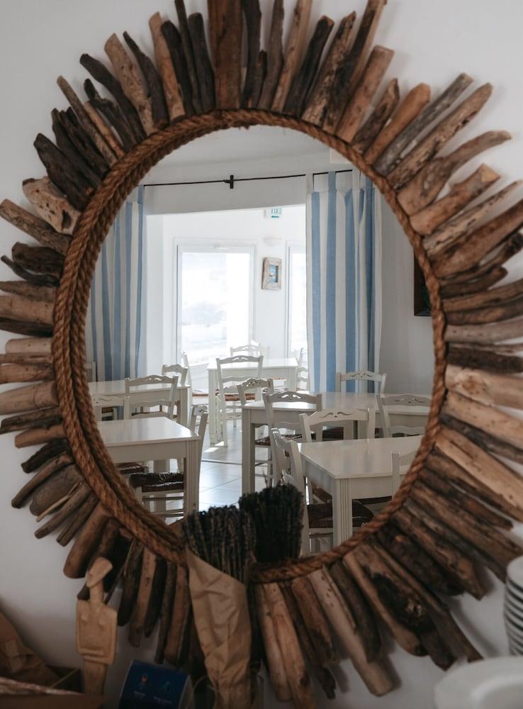 Готель Paros Bay Parasporos Екстер'єр фото